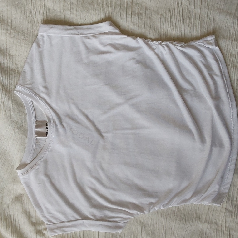 NWT Industry Republic Clothing Women's Shortsleeve Top Bright White Size M